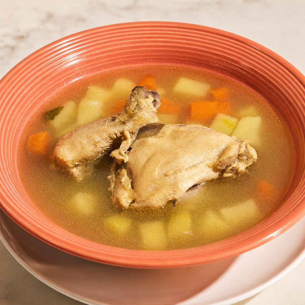 Caldo de pollo.